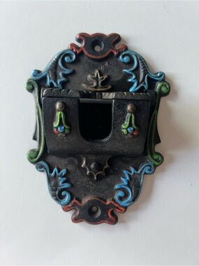 Vintage Wilton Cast Iron Wall Mounted Match Holder with hand painted highlights